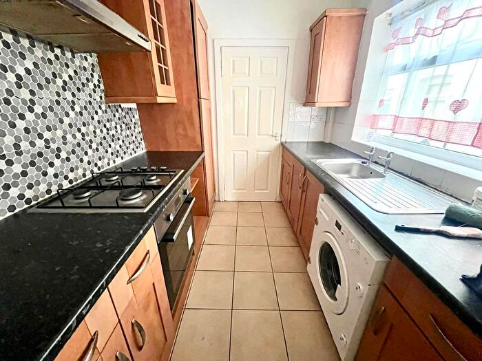 3 Bedroom Terraced House To Rent In Aldbourne Road, Coventry, CV1