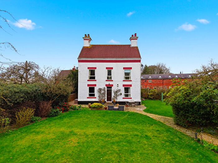 5 Bedroom Detached House For Sale In Hayes Lane, Swanwick, DE55