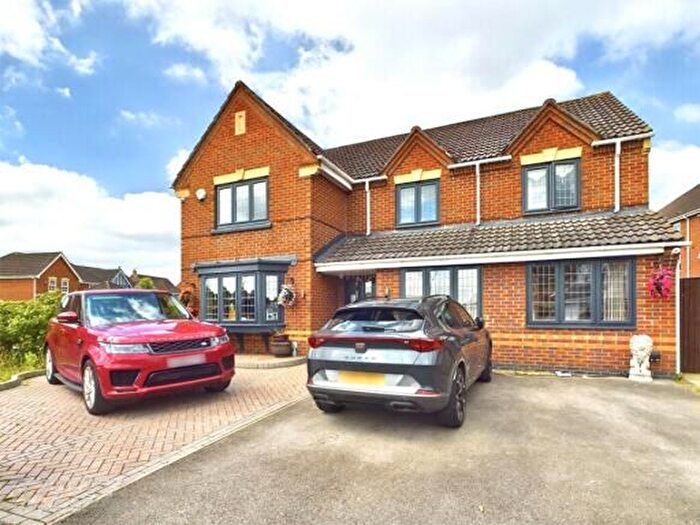 5 Bedroom Detached House To Rent In Heigham Gardens, St Helens, WA9