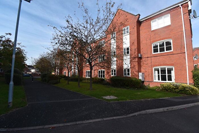 2 Bedroom Flat For Sale In Frances Havergal Close, Leamington Spa, CV31