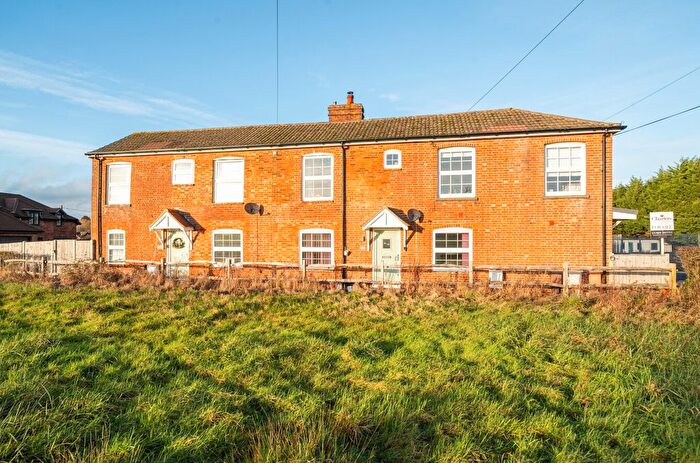 1 Bedroom Maisonette For Sale In Winchester Road, Waltham Chase, Southampton, Hampshire, SO32