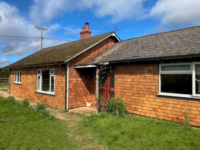 3 Bedroom Bungalow To Rent In Chaddleworth, Newbury, RG20