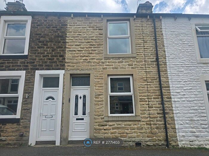 2 Bedroom Terraced House To Rent In Shuttleworth St, Barnoldswick, BB18