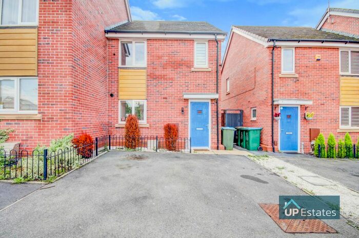 3 Bedroom Semi-Detached House To Rent In Bretford Road, Coventry, CV2