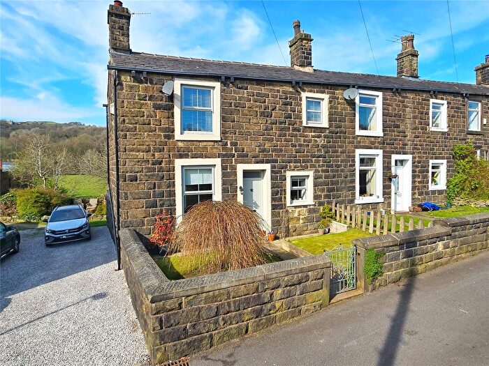 2 Bedroom End Terrace House For Sale In Chatterton Road, Ramsbottom, Bury, BL0