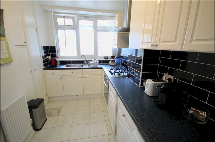 1 Bedroom Flat To Rent In Barnhill Road, Wembley, HA9