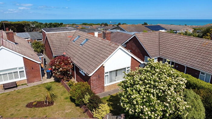 3 Bedroom Detached House For Sale In George Hill Road, Broadstairs, CT10