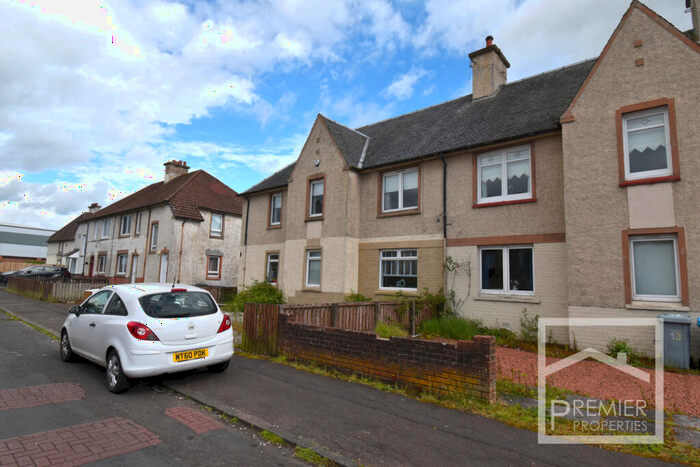 4 Bedroom Flat To Rent In MacMillan Street, Larkhall, ML9
