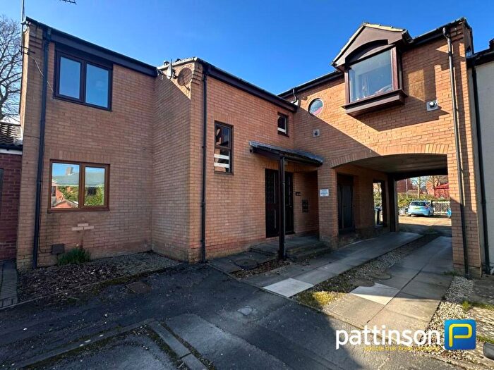 2 Bedroom Apartment For Sale In Wansbeck Close, Spennymoor, Durham, DL16