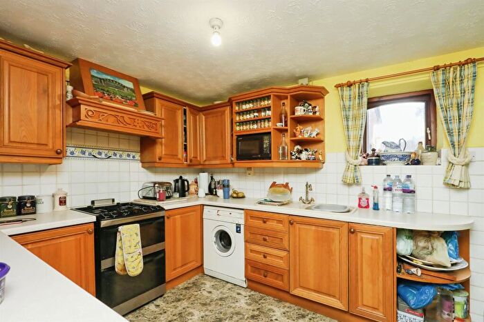 3 Bedroom Barn Conversion For Sale In Catton Hall Farm, Old Catton, Norwich, NR6