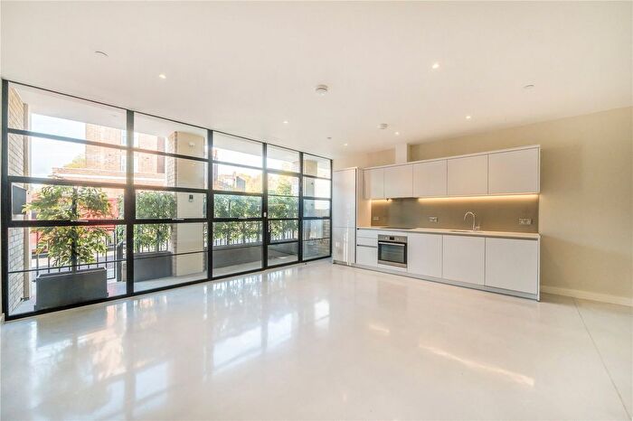 2 Bedroom Flat To Rent In Hampshire Street, Kentish Town, London, NW5