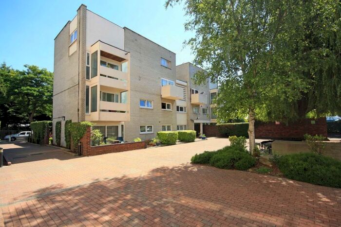 1 Bedroom Flat To Rent In Bloomsbury Close, London, W5