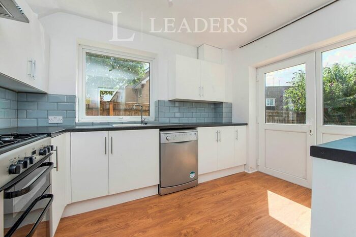 3 Bedroom Semi-Detached House To Rent In Faringdon Road, Southmoor, Abingdon, OX13