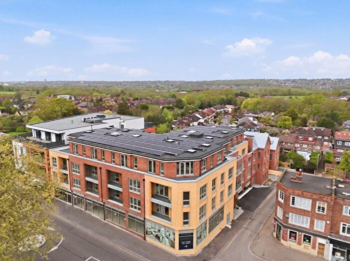 1 Bedroom Flat For Sale In Novella, Chigwell, IG7