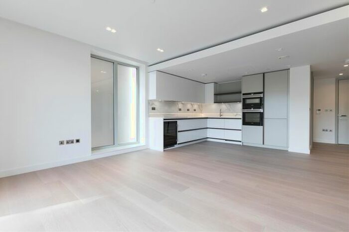 3 Bedroom Flat To Rent In Garrett Mansions, West End Gate, Paddington, London, W2