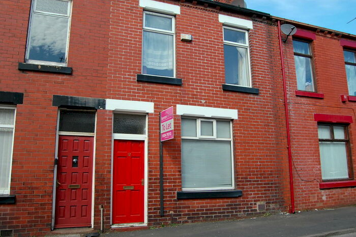 3 Bedroom Terraced House To Rent In Wellington Street Farnworth Bolton Lancashire, BL4