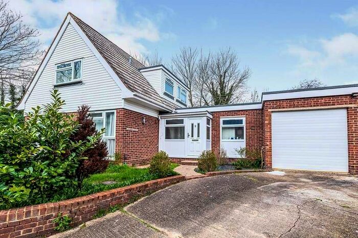 5 Bedroom Detached House To Rent In Malt Hill, Egham, Surrey, TW20