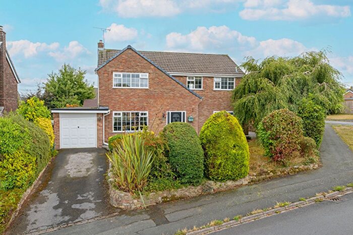 4 Bedroom Detached House For Sale In Hunters Hill, Kingsley, WA6