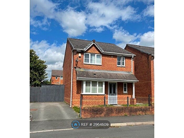 3 Bedroom Detached House To Rent In Everside Drive, Manchester, M8