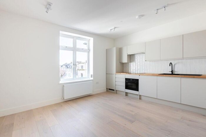 1 Bedroom Apartment To Rent In East Street, Brighton, BN1