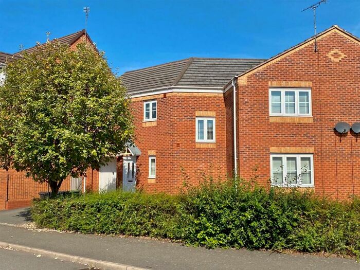 4 Bedroom Detached House To Rent In Carnation Way, Bermuda Park, Nuneaton, CV10