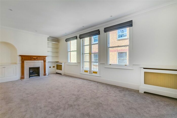 3 Bedroom Mews To Rent In Eagle Place, South Kensington, London, SW7