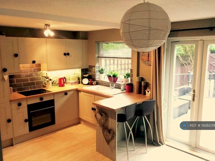 1 Bedroom Flat To Rent In Beverley Gardens, St, Albans, AL4