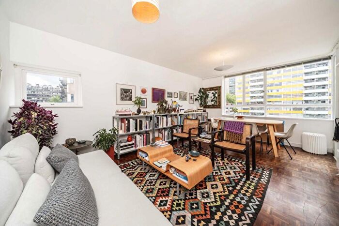 2 Bedroom Flat For Sale In Golden Lane Estate, Stanley Cohen House, EC1Y