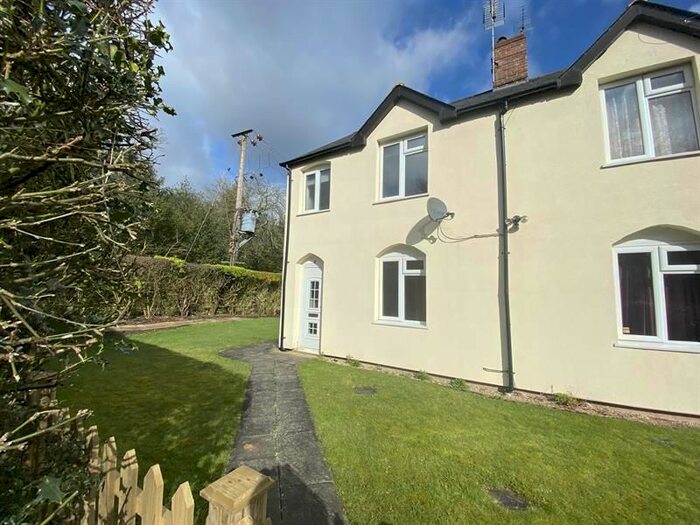 2 Bedroom Property To Rent In Ferny Hill, Barnet, EN4