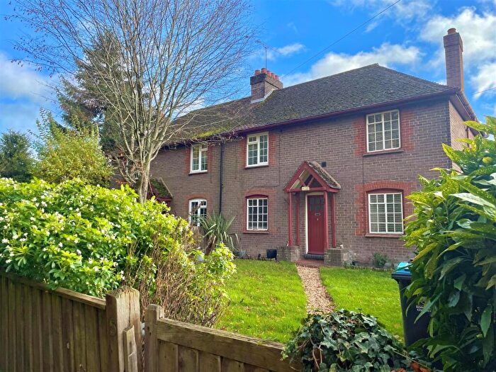 3 Bedroom Cottage To Rent In Bridens Camp, Great Gaddesden, HP2