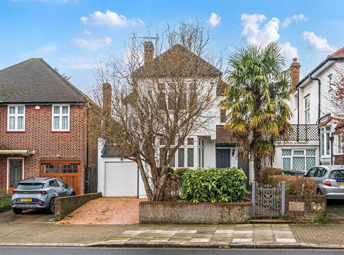 4 Bedroom Semi Detached House For Sale In Chambers Lane, London, NW10