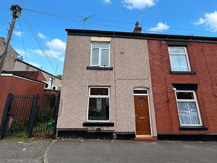 2 Bedroom Terraced House To Rent In Ashfield Road, Rochdale, Greater Manchester, OL11