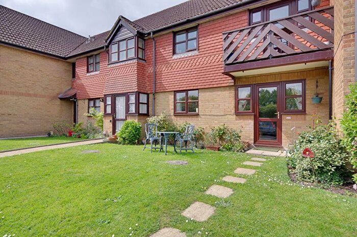 1 Bedroom Retirement Property For Sale In Willow Mead Wildern Lane, Hedge End, SO30