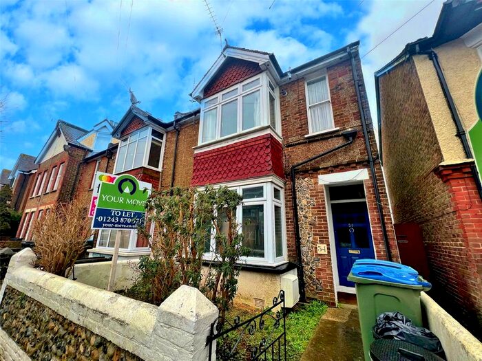 1 Bedroom Flat To Rent In Highfield Road, Bognor Regis, West Sussex, PO22