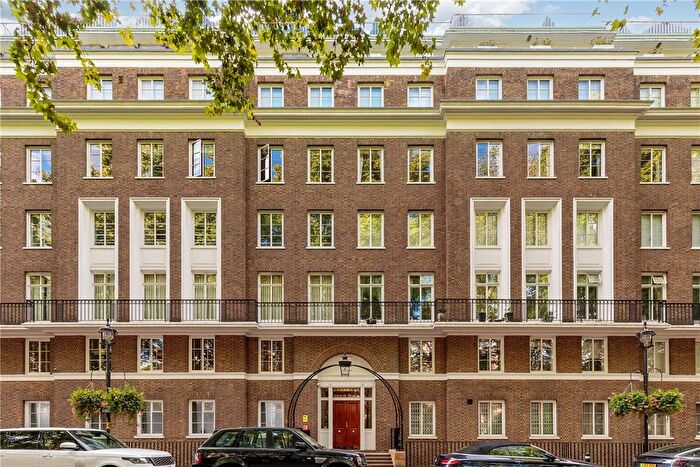 4 Bedroom Flat To Rent In Bryanston Square, Marylebone, London, W1H