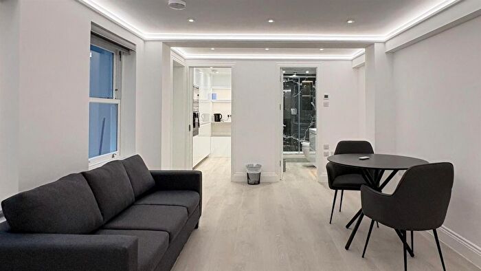 1 Bedroom Flat To Rent In Westbourne Terrace, London, W2