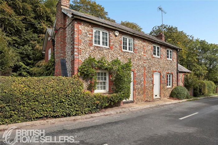 4 Bedroom Semi-Detached House For Sale In Pishill, Henley-on-Thames, Oxfordshire, RG9