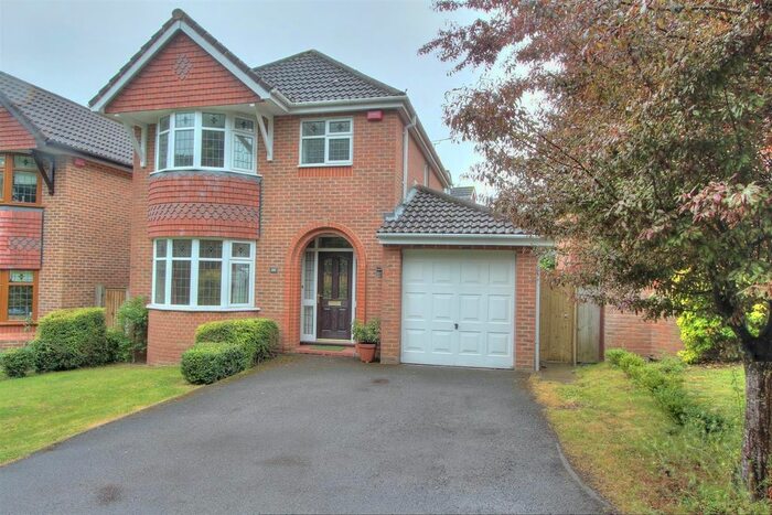3 Bedroom Detached House To Rent In Morgan Le Fay Drive, Knightwood Park, Chandler's Ford, SO53