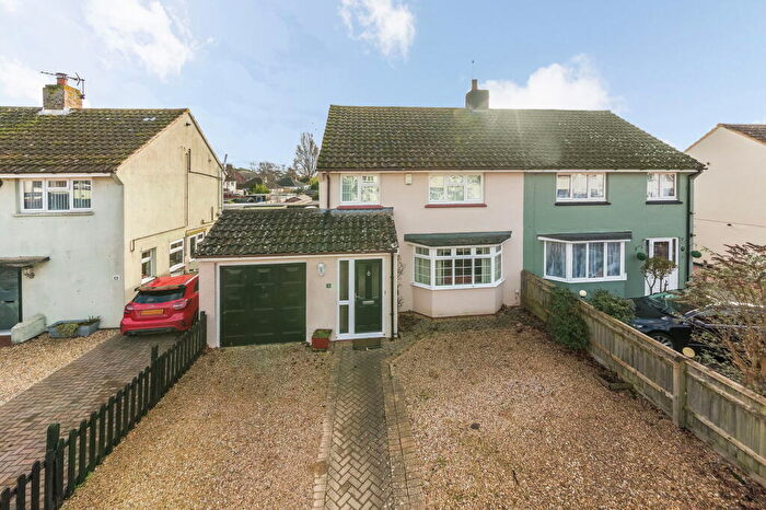 4 Bedroom Semi-Detached House For Sale In Shadwell Road, Berinsfield, Wallingford, OX10