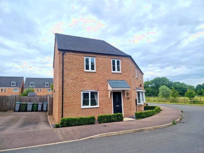 3 Bedroom End Of Terrace House To Rent In Lily Lane, Newark, NG24