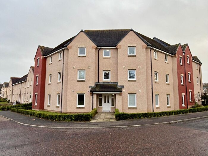 2 Bedroom Flat To Rent In Wester Kippielaw Drive, Dalkeith, EH22