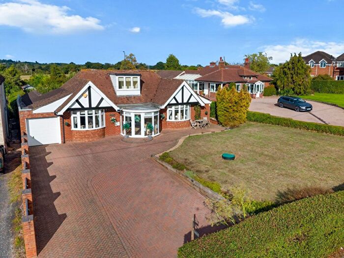 3 Bedroom Bungalow For Sale In Southways, Worcester, WR5