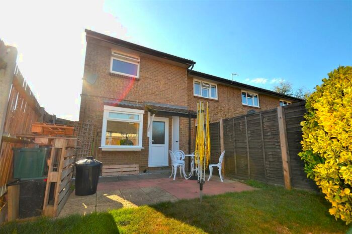 1 Bedroom End Of Terrace House To Rent In Shirley Crescent, Beckenham, BR3