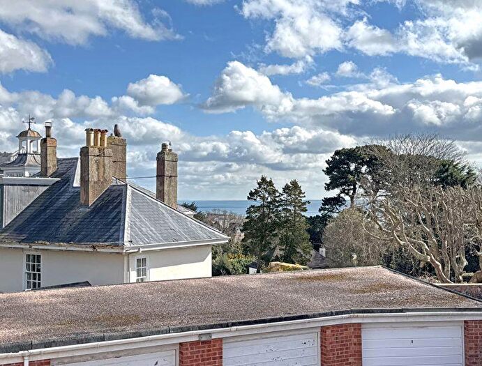 2 Bedroom Flat For Sale In Cotmaton Road, Sidmouth, EX10