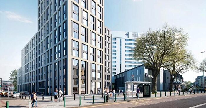 1 Bedroom Flat To Rent In Broad Street, Birmingham, West Midlands, B15