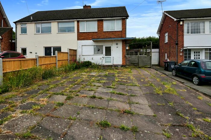 3 Bedroom Semi-Detached House For Sale In Bear Lane Close, Polesworth, Tamworth, Warwickshire, B78