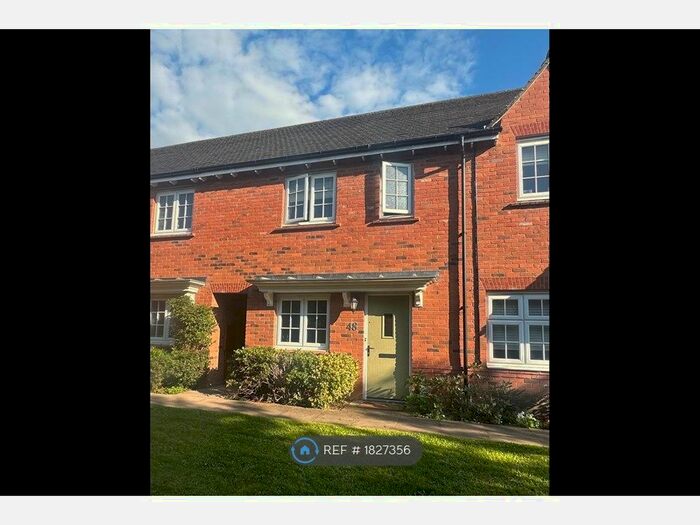 3 Bedroom Terraced House To Rent In Arnhem Way, Chester, CH3