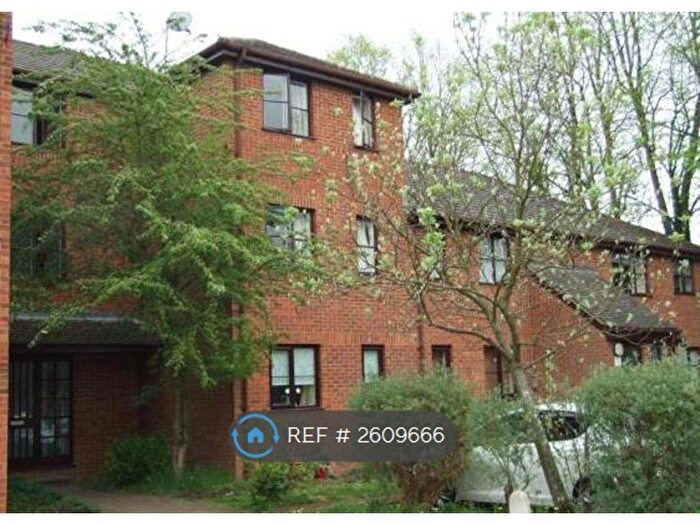 1 Bedroom Flat To Rent In Cranbrook, Woburn Sands, Milton Keynes, MK17