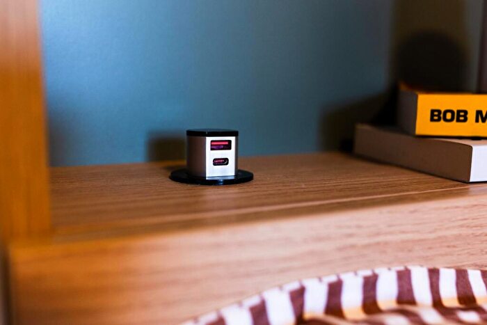 5 Bedroom Flat To Rent In Leazes Parade Holland Drive, Newcastle, NE2