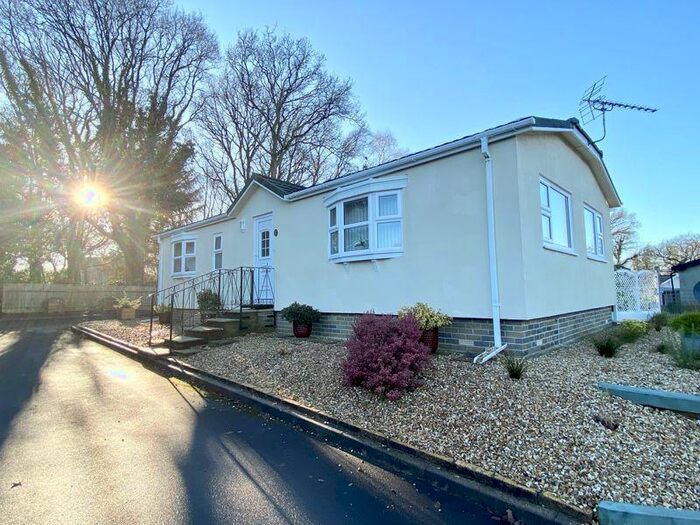 2 Bedroom Detached House For Sale In The Beeches, Sampford Courtenay, EX20